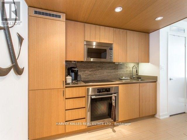 335 - 15 Iceboat Terrace, Toronto, Ontario  M5V 4A5 - Photo 12 - C12705356