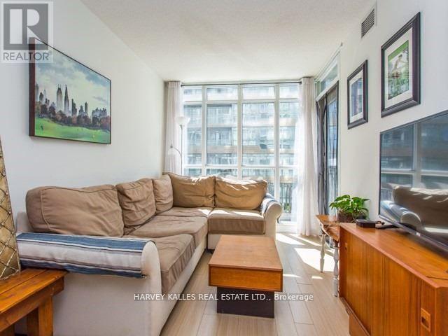 335 - 15 Iceboat Terrace, Toronto, Ontario  M5V 4A5 - Photo 7 - C12705356