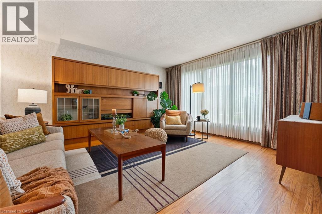 104 Berkindale Drive, Hamilton, Ontario  L8E 1M5 - Photo 5 - 40778760