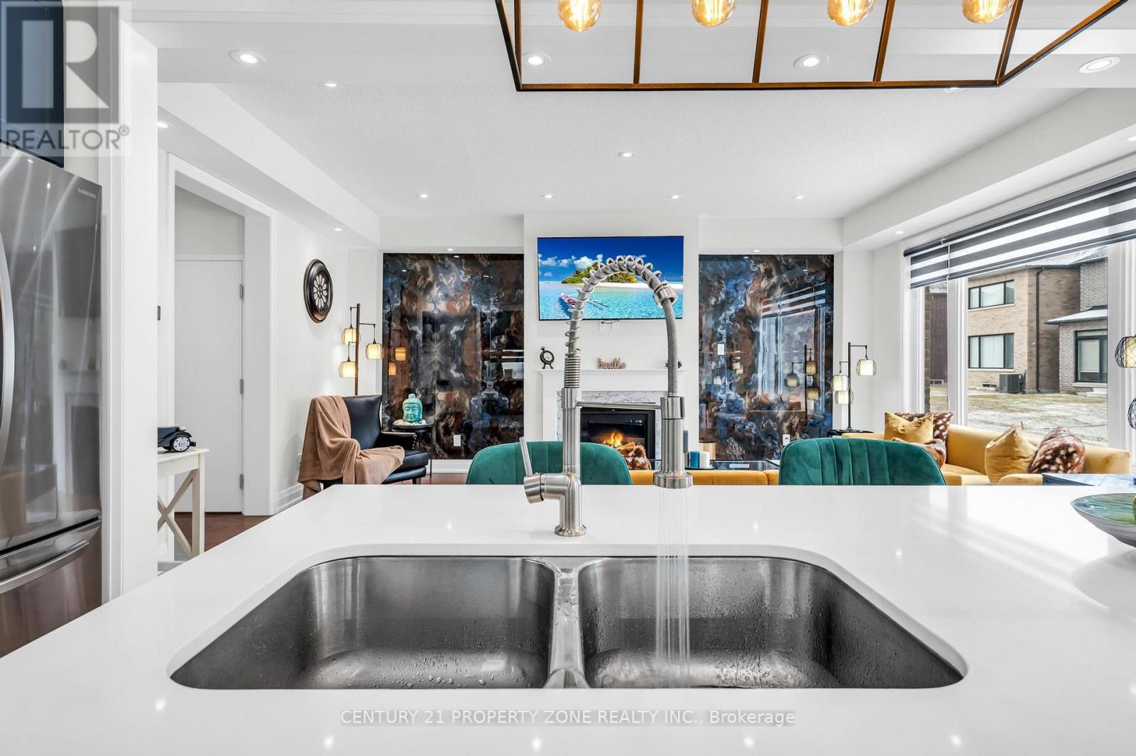 12 Trellanock Road, Brampton, Ontario  L6Y 0E4 - Photo 16 - W12705354