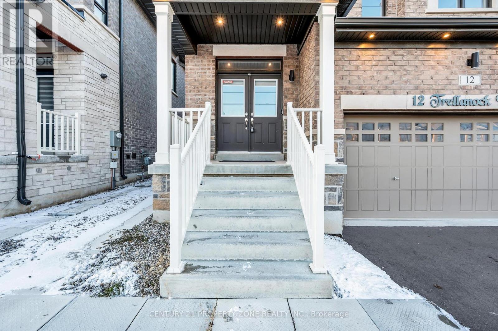 12 Trellanock Road, Brampton, Ontario  L6Y 0E4 - Photo 2 - W12705354