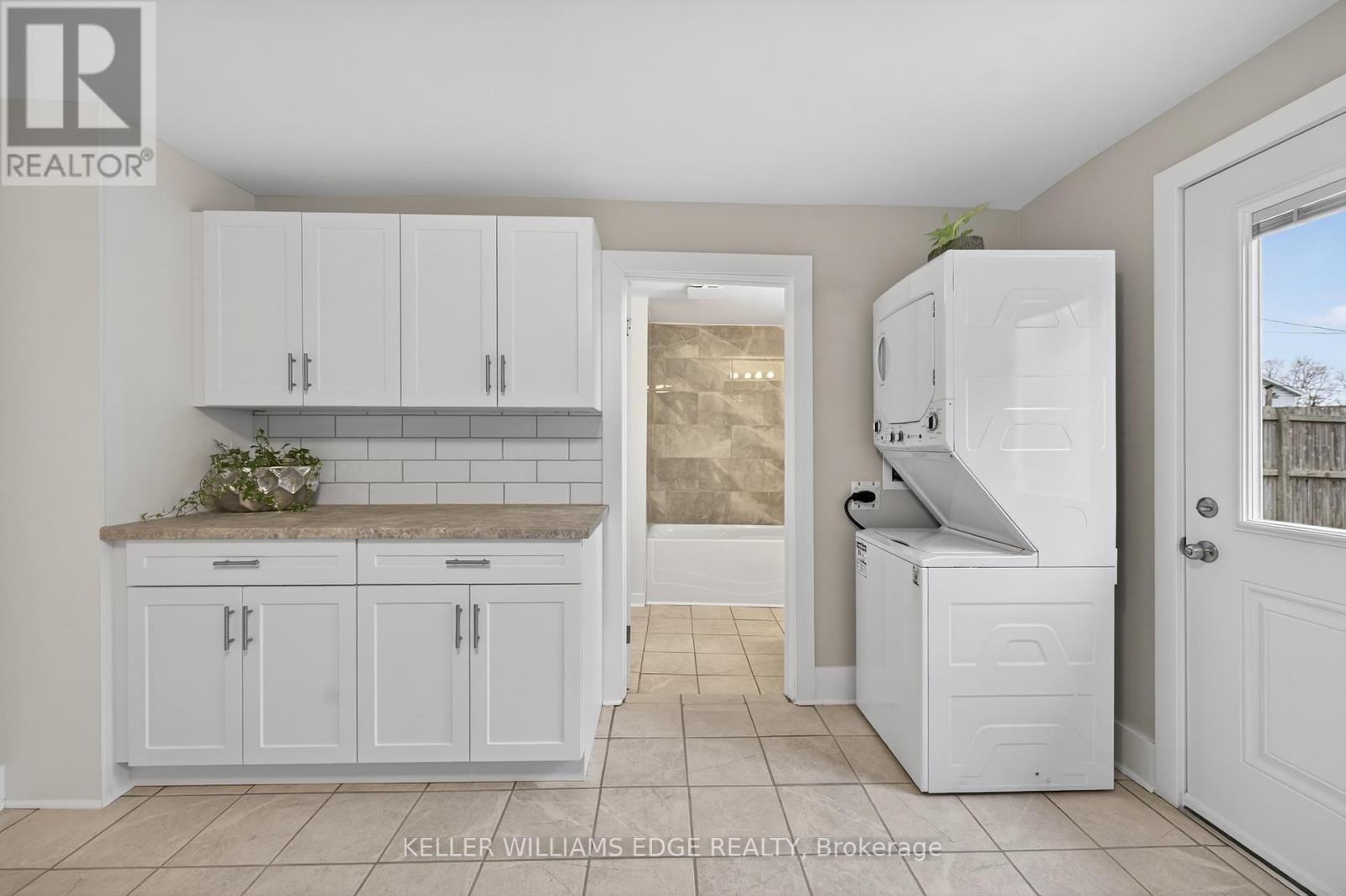 56 Division Street, St. Catharines, Ontario  L2R 3G5 - Photo 16 - X12705330