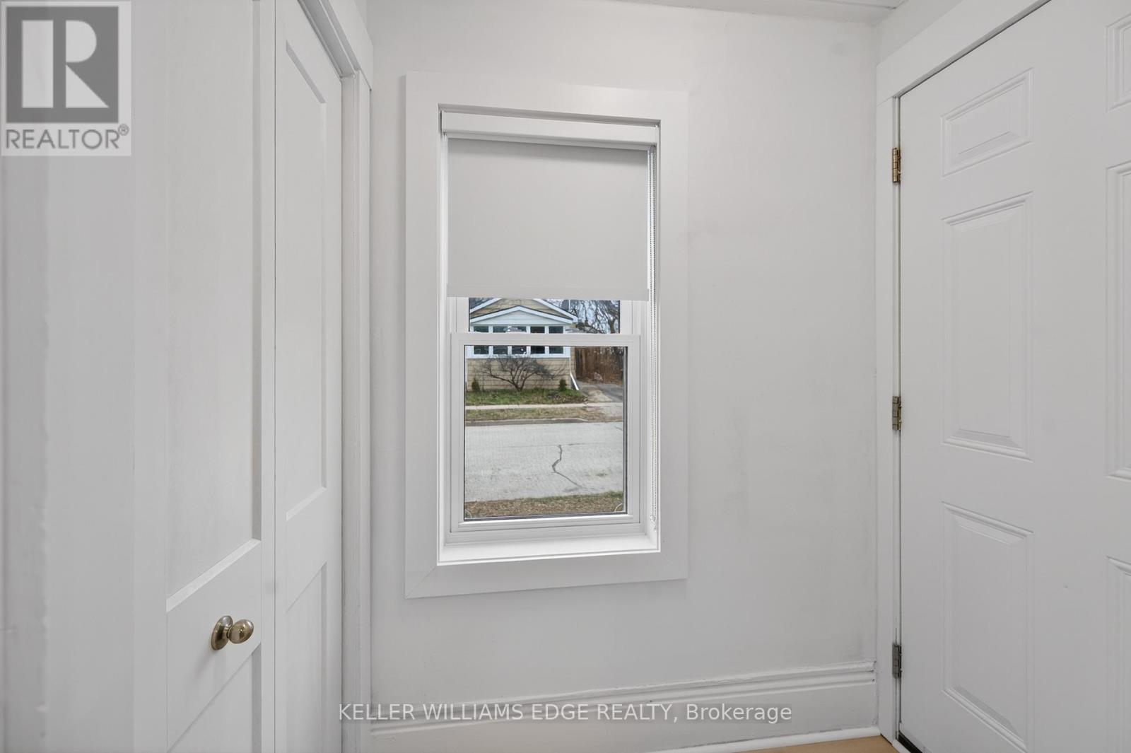 56 Division Street, St. Catharines, Ontario  L2R 3G5 - Photo 6 - X12705330