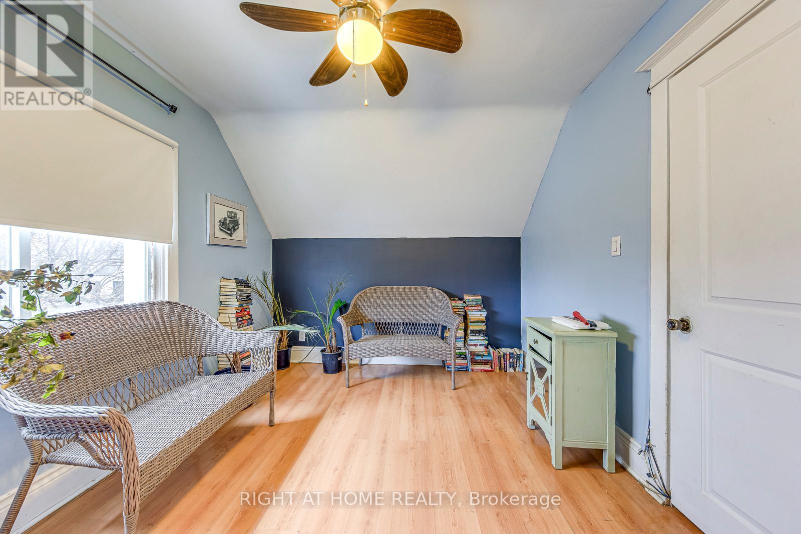 64 Wexford Avenue N, Hamilton, Ontario  L8H 4M4 - Photo 22 - X12705346