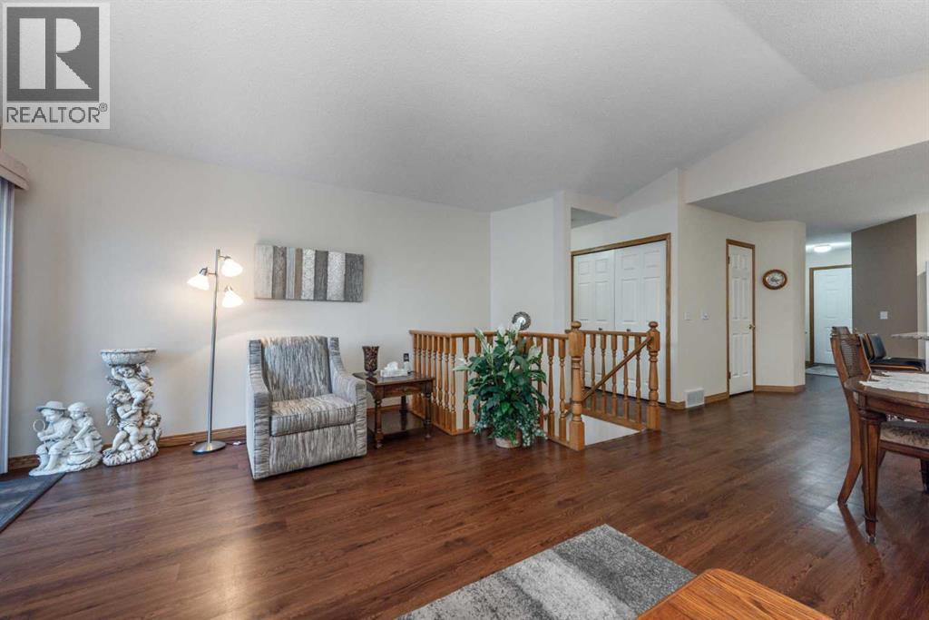 3 Chaparral Point Se, Calgary, Alberta  T2X 3M8 - Photo 11 - A2279863