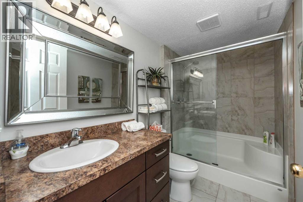 3 Chaparral Point Se, Calgary, Alberta  T2X 3M8 - Photo 27 - A2279863