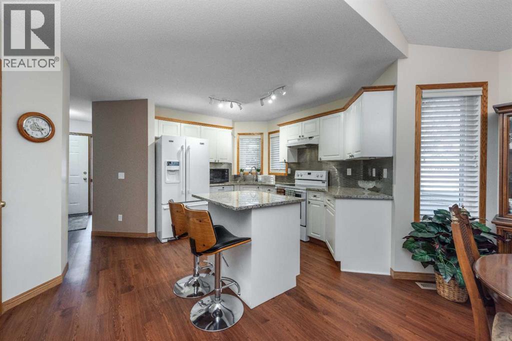3 Chaparral Point Se, Calgary, Alberta  T2X 3M8 - Photo 3 - A2279863
