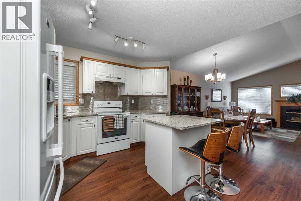 3 Chaparral Point Se, Calgary, Alberta  T2X 3M8 - Photo 4 - A2279863