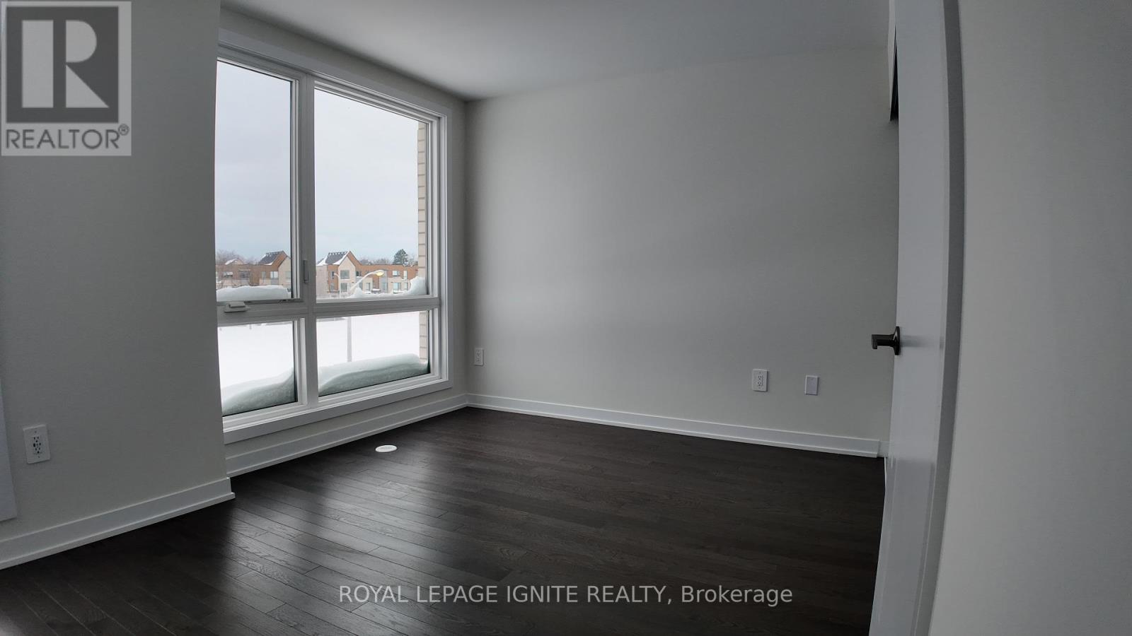 56 Green Gardens Boulevard, Toronto, Ontario  M6A 0E6 - Photo 19 - C12697518