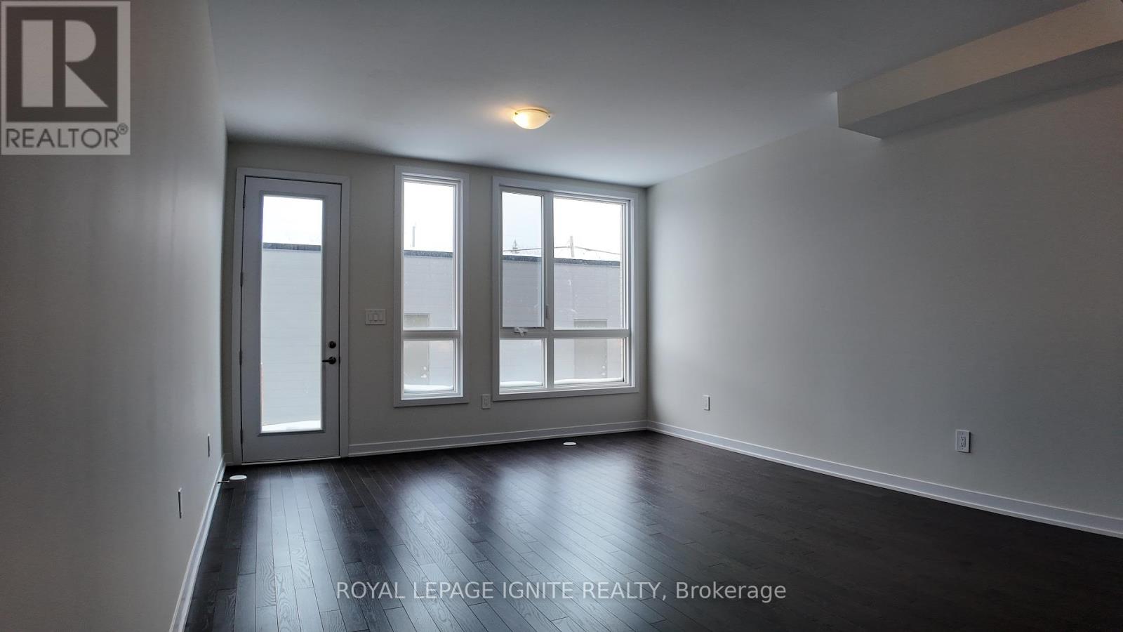 56 Green Gardens Boulevard, Toronto, Ontario  M6A 0E6 - Photo 9 - C12697518