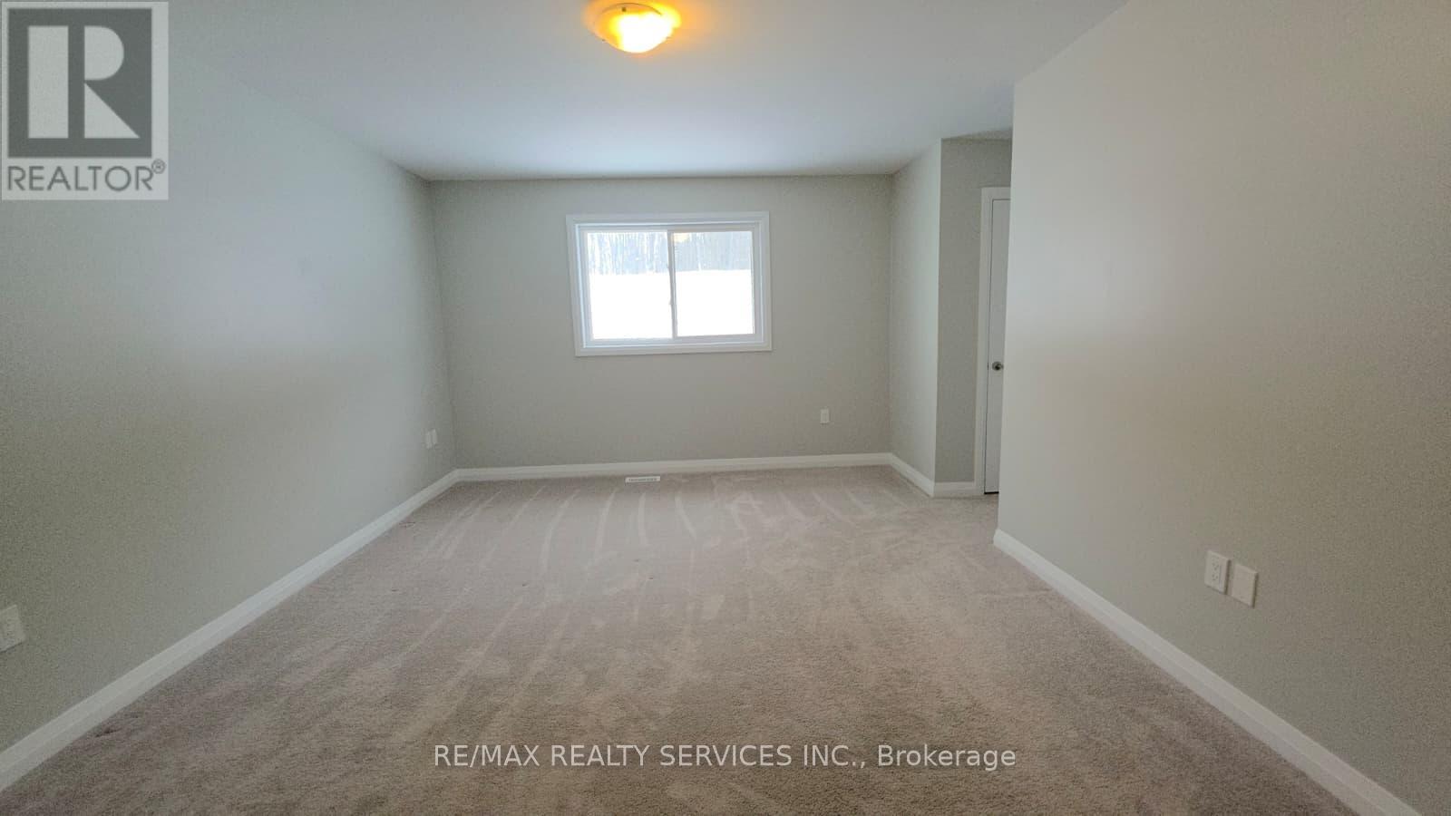 11 Revol Road, Penetanguishene, Ontario  L9M 0W8 - Photo 19 - S12654970