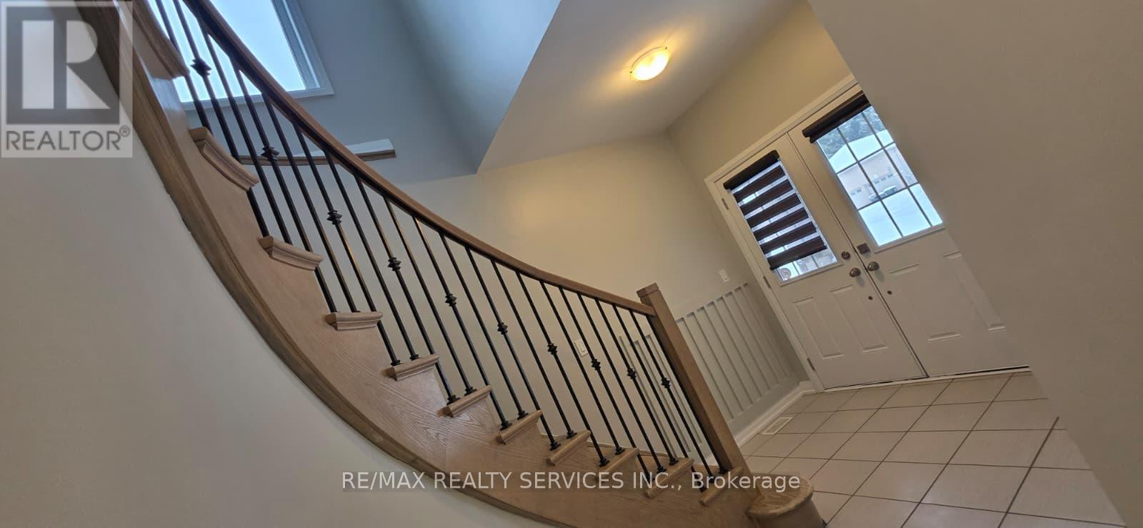 11 Revol Road, Penetanguishene, Ontario  L9M 0W8 - Photo 10 - S12654970