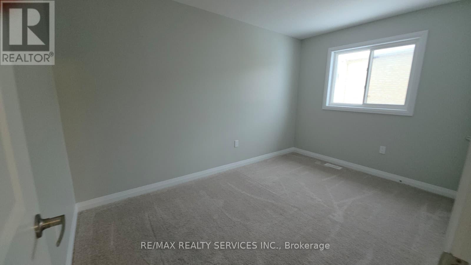 11 Revol Road, Penetanguishene, Ontario  L9M 0W8 - Photo 21 - S12654970