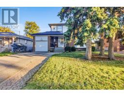 22 CHESTNUT AVENUE, Brampton, Ontario