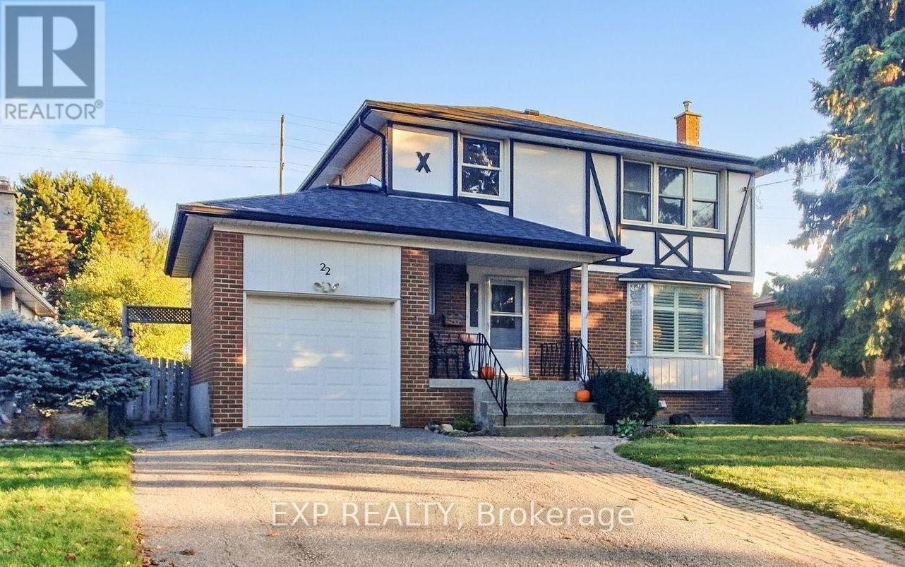 22 Chestnut Avenue, Brampton, Ontario  L6X 2A5 - Photo 2 - W12494252