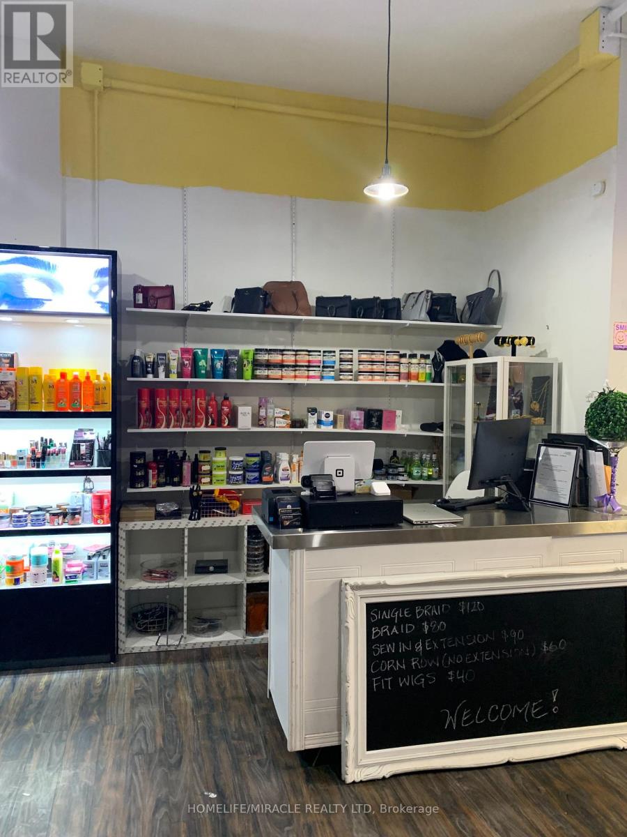 58 Carden Street, Guelph, Ontario  N1H 4E3 - Photo 4 - X12676516