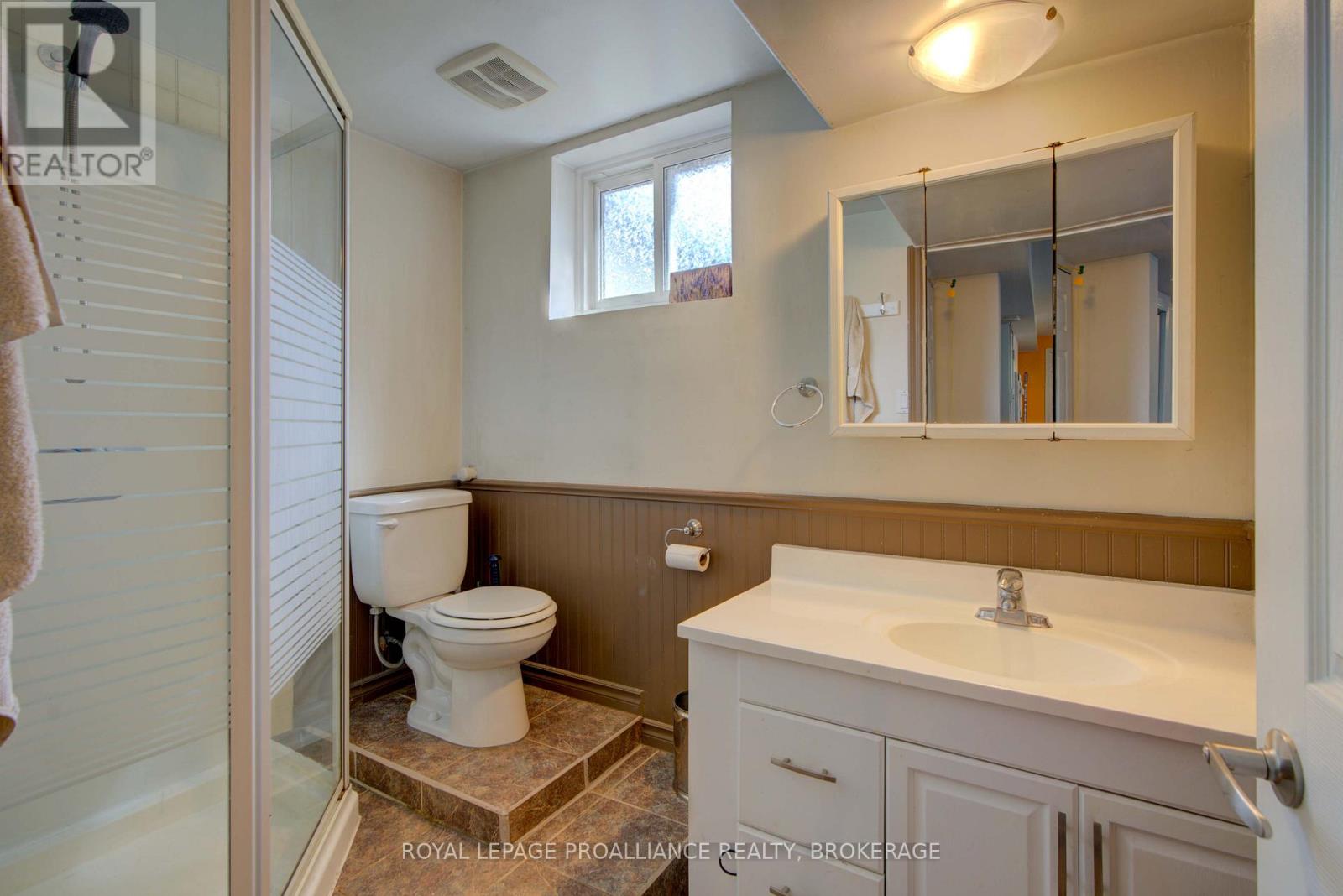 114 Drennan Street, Kingston, Ontario  K7K 2S5 - Photo 37 - X12671584