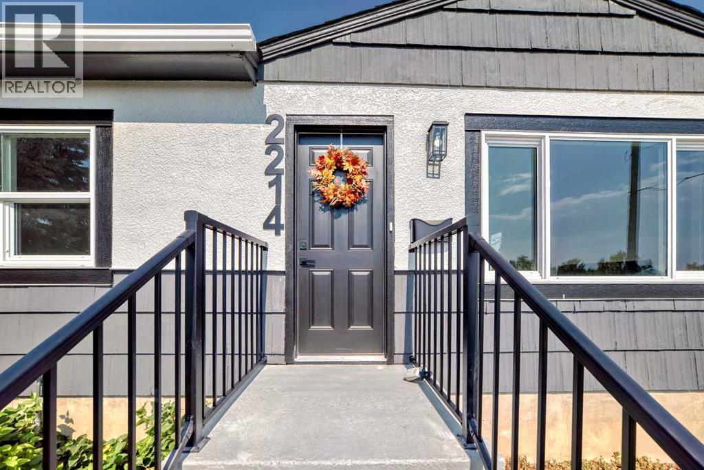 2412 17 Avenue Sw, Calgary, Alberta  T2T 0G5 - Photo 2 - A2256197