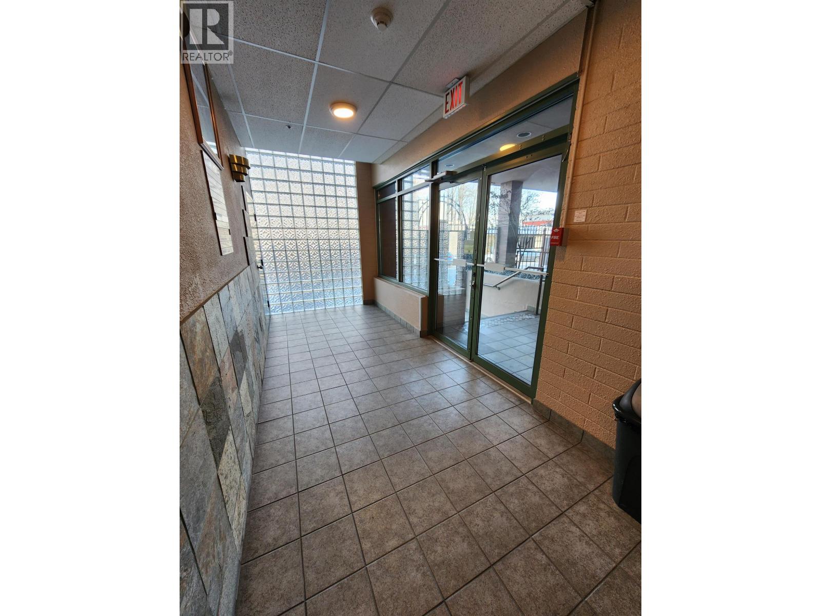 2248 Elgin Avenue, Port Coquitlam, British Columbia  V3C 2B2 - Photo 3 - C8075221