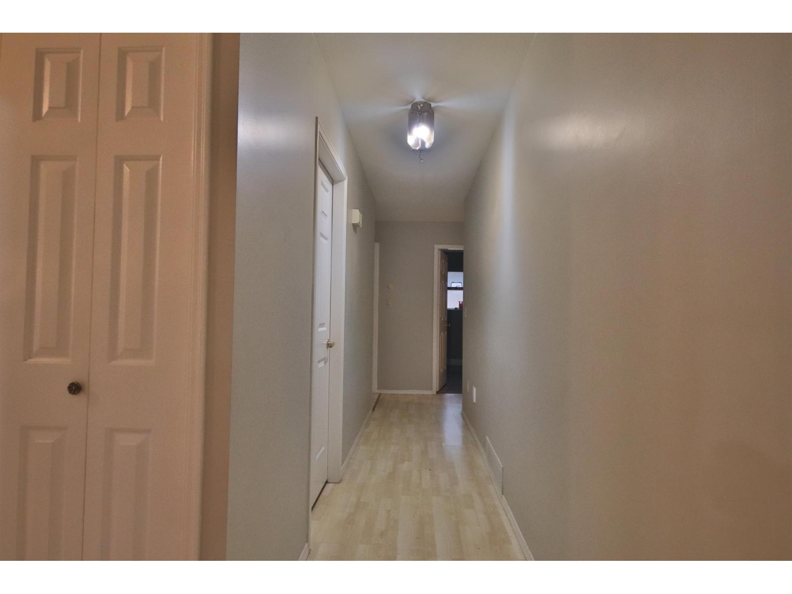 15474 92a Avenue, Surrey, British Columbia  V3R 9B1 - Photo 6 - R3080320