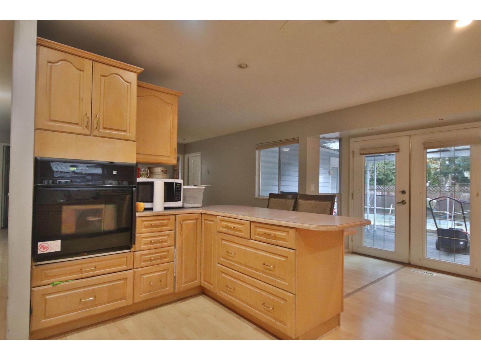 15474 92a Avenue, Surrey, British Columbia  V3R 9B1 - Photo 10 - R3080320