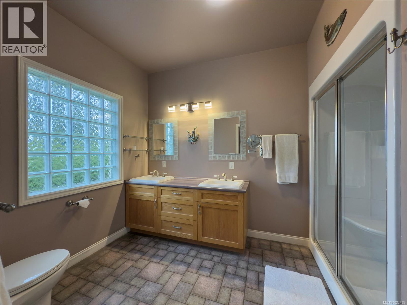 636 Island Hwy, Campbell River, British Columbia  V9W 2C3 - Photo 35 - 1023485