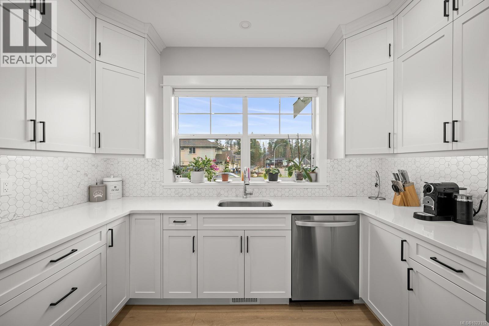 2373 Brookfield Dr, Courtenay, British Columbia  V9N 0E6 - Photo 5 - 1023152