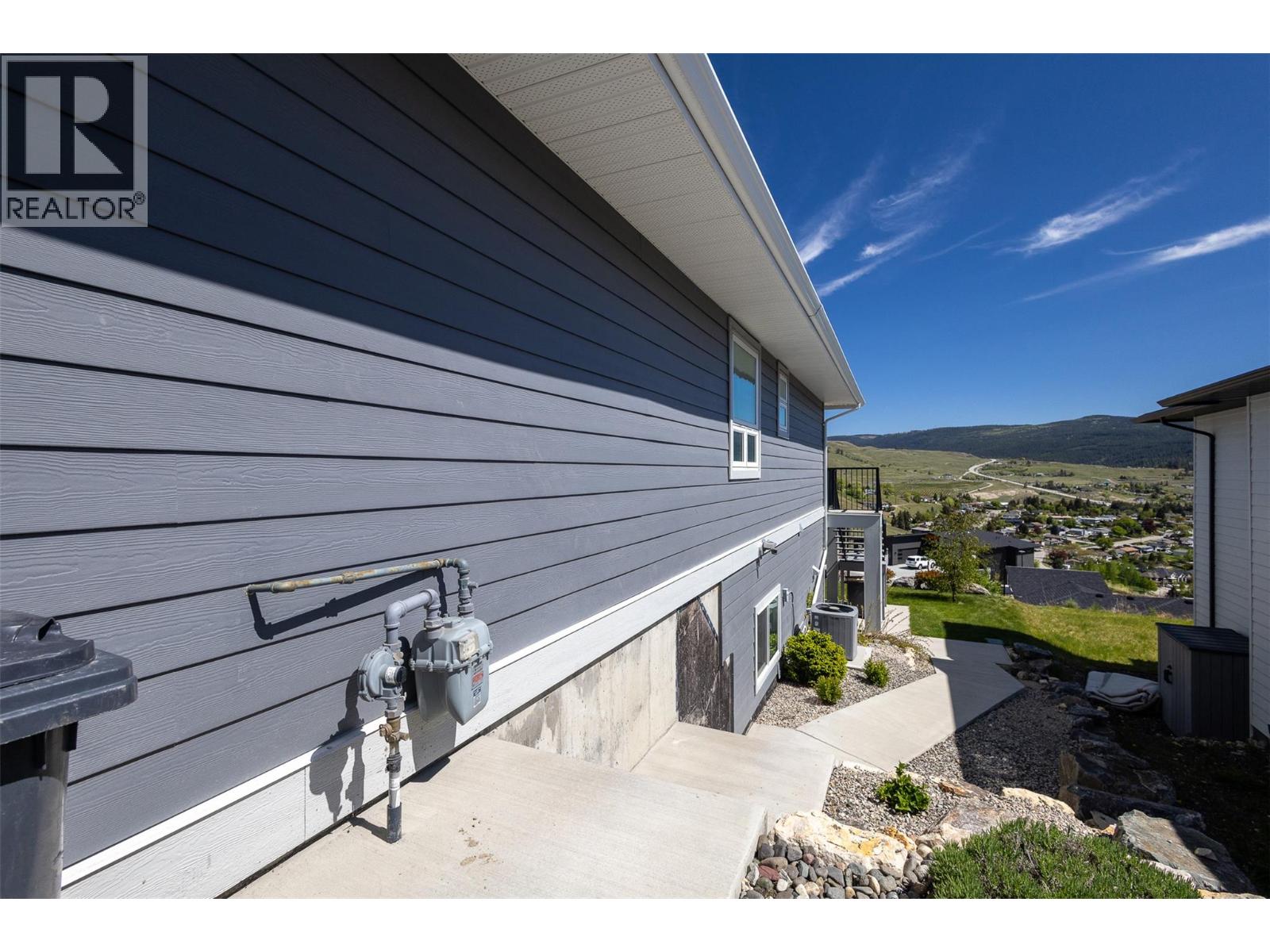 1077 Loseth Drive, kelowna, British Columbia