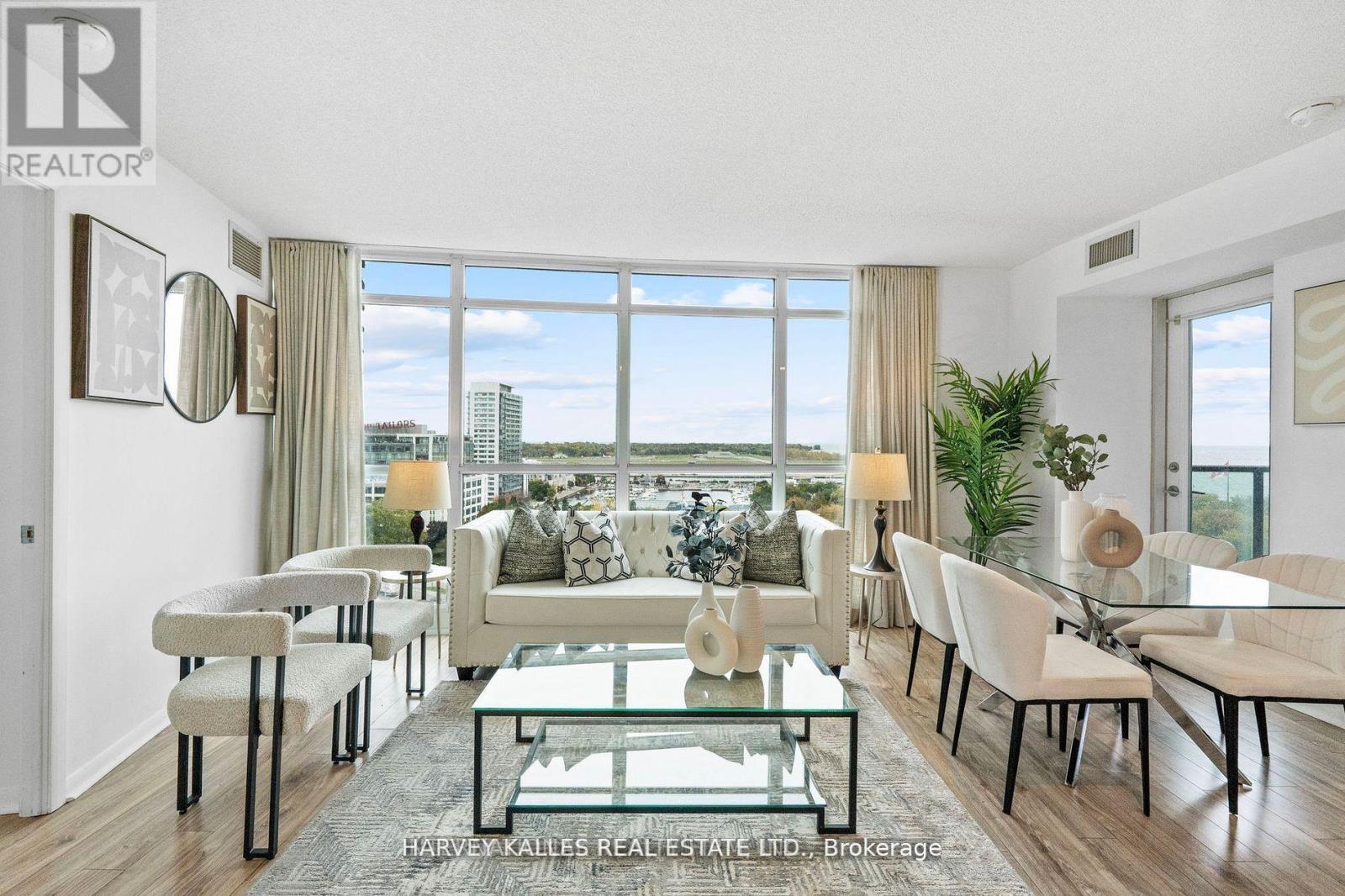 1608 - 219 Fort York Boulevard, Toronto, Ontario  M5V 1B1 - Photo 10 - C12705402