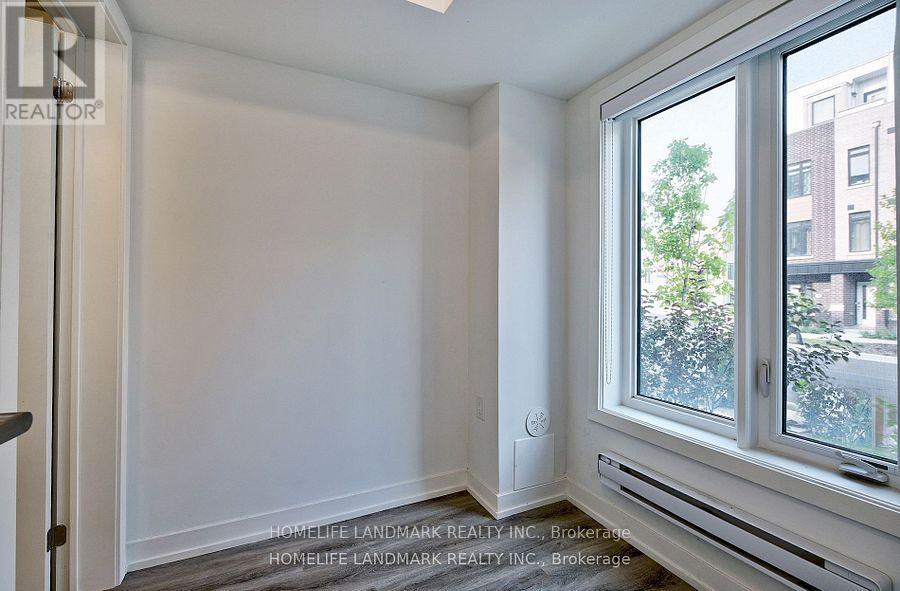 30 Case Ootes Drive, Toronto, Ontario  M4A 1C5 - Photo 2 - C12705406