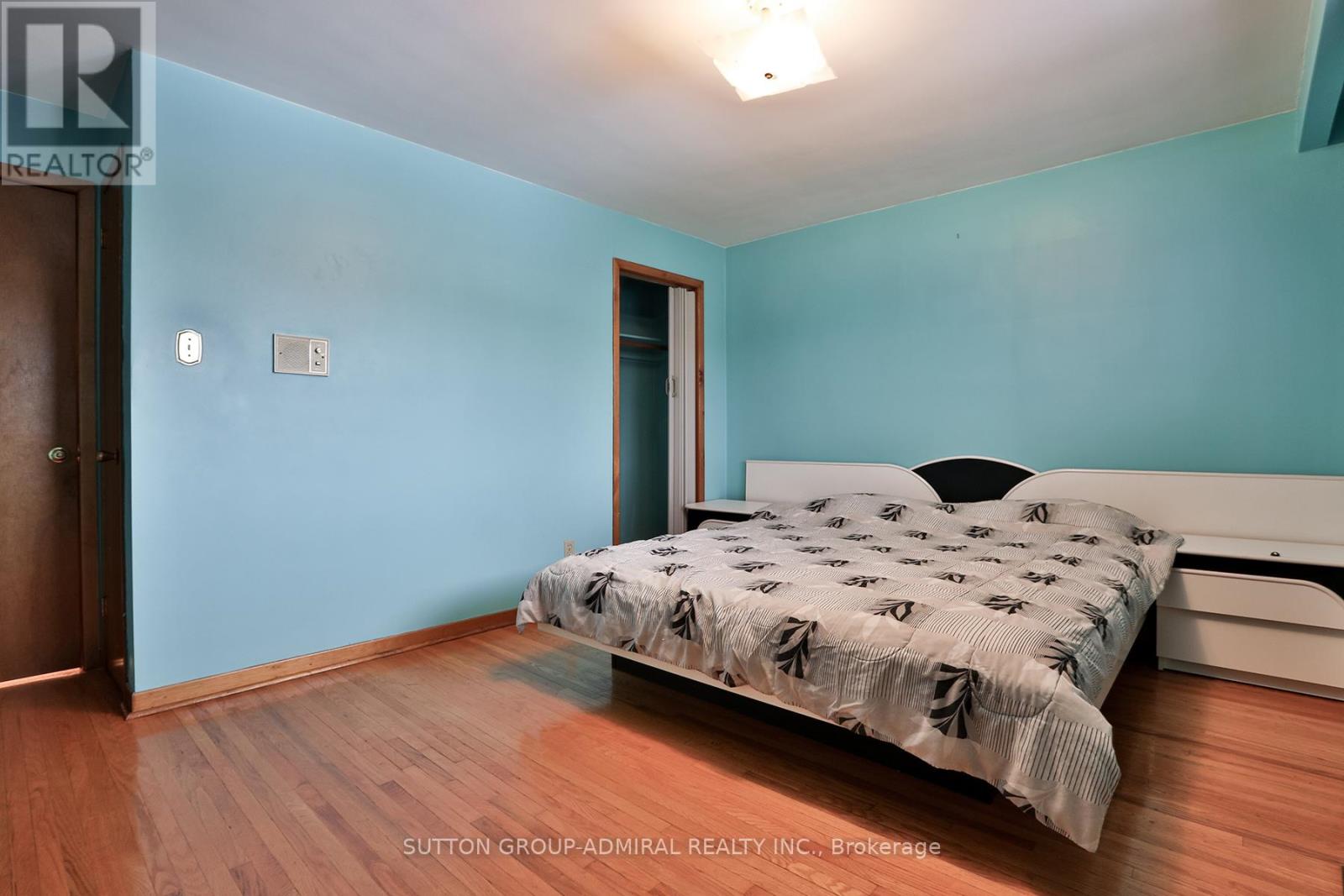 20 Manadon Drive, Toronto, Ontario  M2M 1W6 - Photo 26 - C12705426