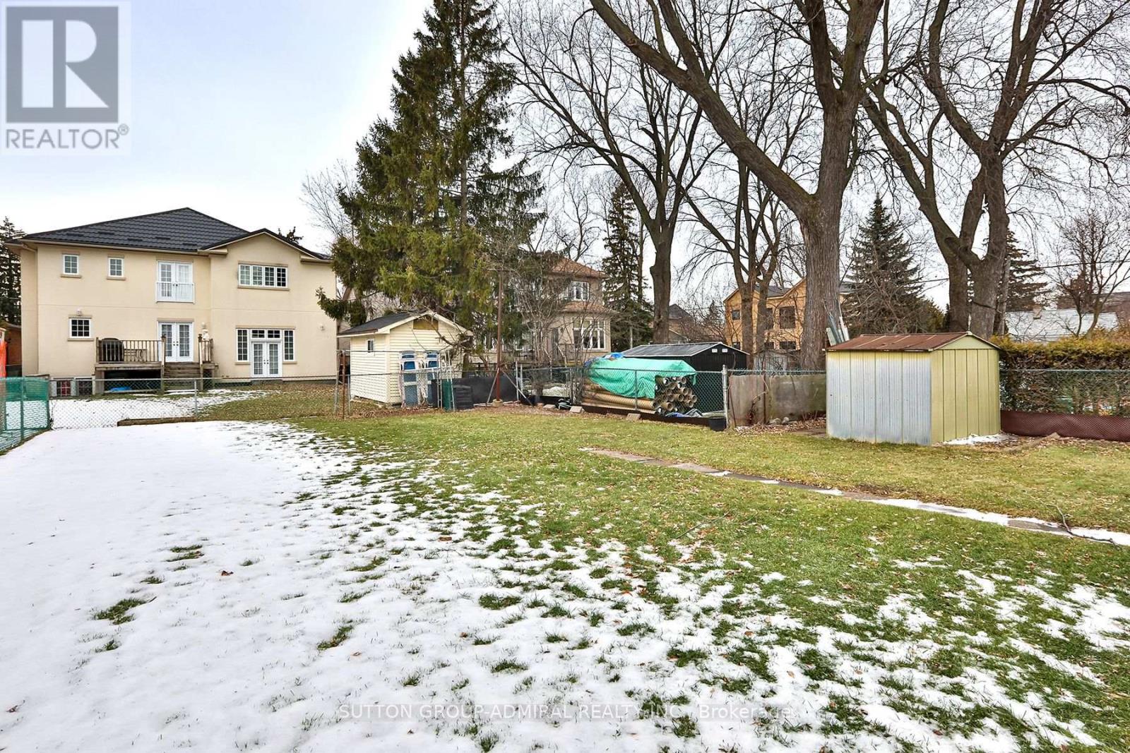 20 Manadon Drive, Toronto, Ontario  M2M 1W6 - Photo 35 - C12705426