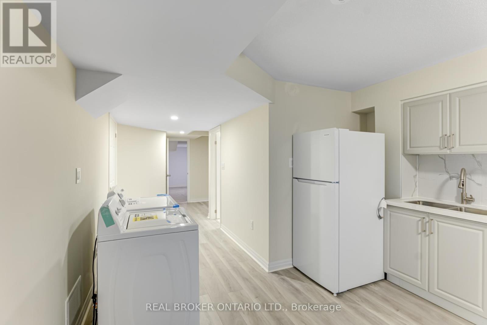 6 Northrop Bsmt Avenue N, Clarington, Ontario  L1B 1G9 - Photo 9 - E12705416