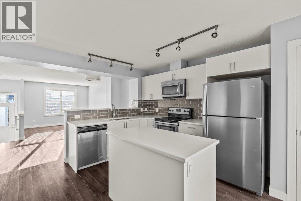 4 Evanscrest Gardens Nw, Calgary, Alberta  T3P 0S1 - Photo 5 - A2279730