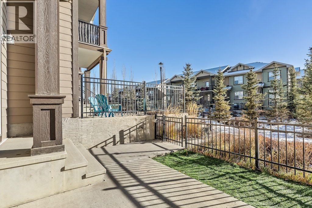 4 Evanscrest Gardens Nw, Calgary, Alberta  T3P 0S1 - Photo 2 - A2279730