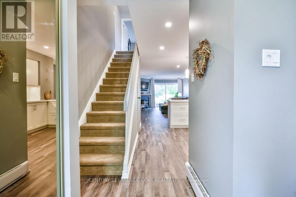 Unit #7 - 70 Laguna Parkway, Ramara, Ontario  L0K 1B0 - Photo 12 - S12705404