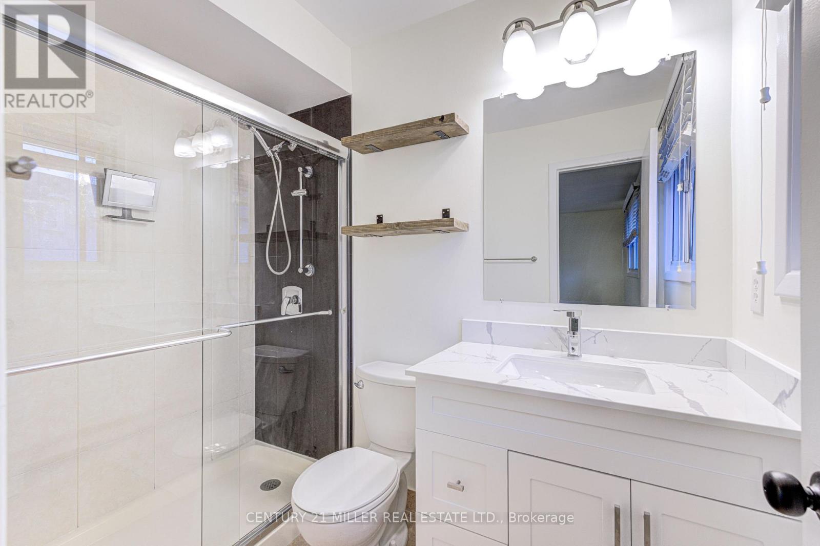 163 Castle Crescent, Oakville, Ontario  L6J 5H4 - Photo 19 - W12705390