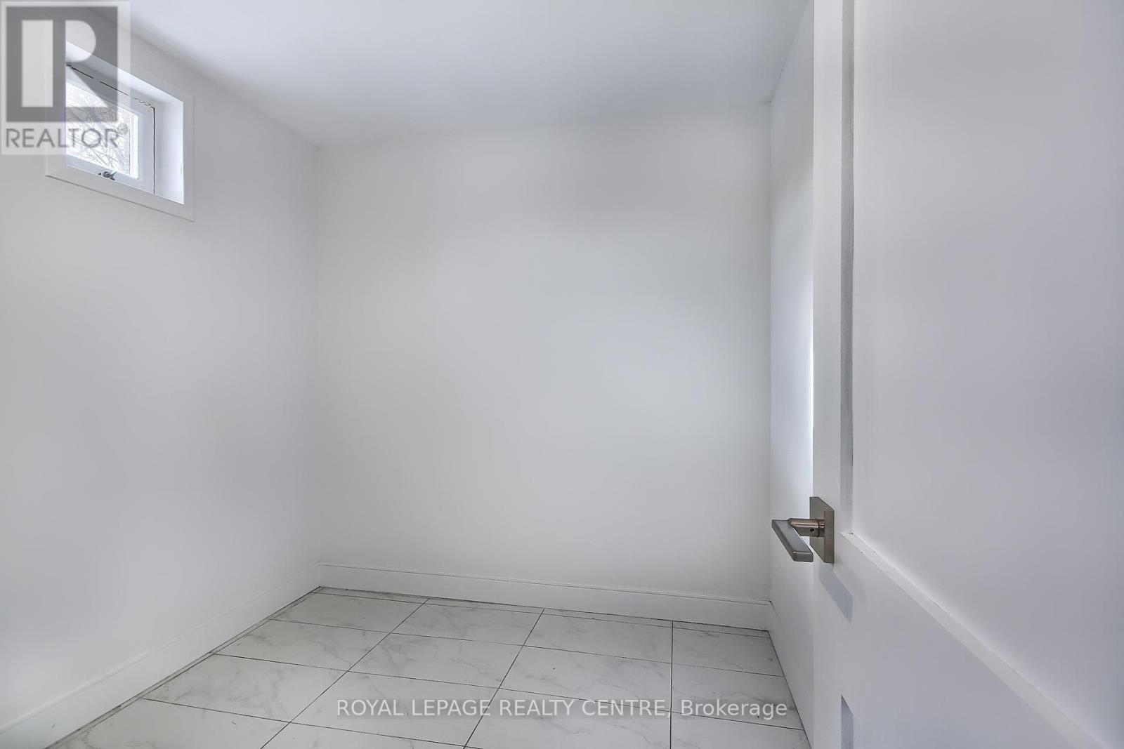 Lower - 2320 Hensall Street, Mississauga, Ontario  L5A 2S9 - Photo 20 - W12705414