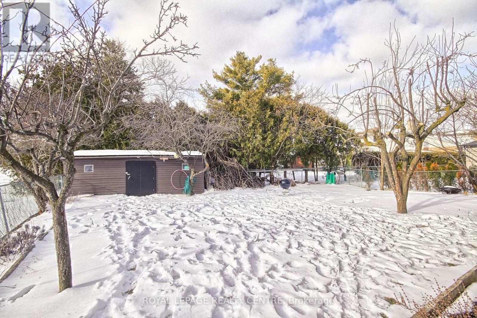 Lower - 2320 Hensall Street, Mississauga, Ontario  L5A 2S9 - Photo 31 - W12705414