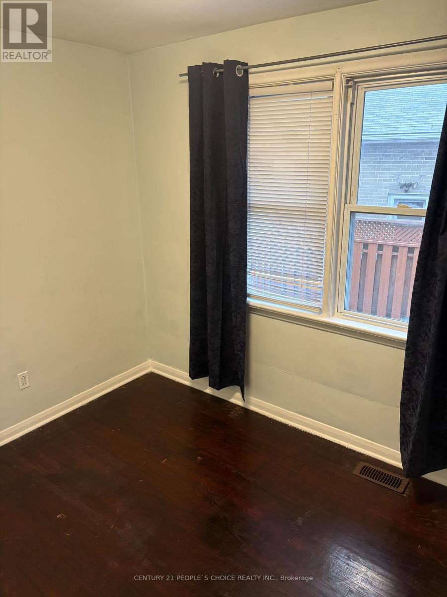 33 Ashwood Crescent, Brampton, Ontario  L6T 1M1 - Photo 12 - W12705420