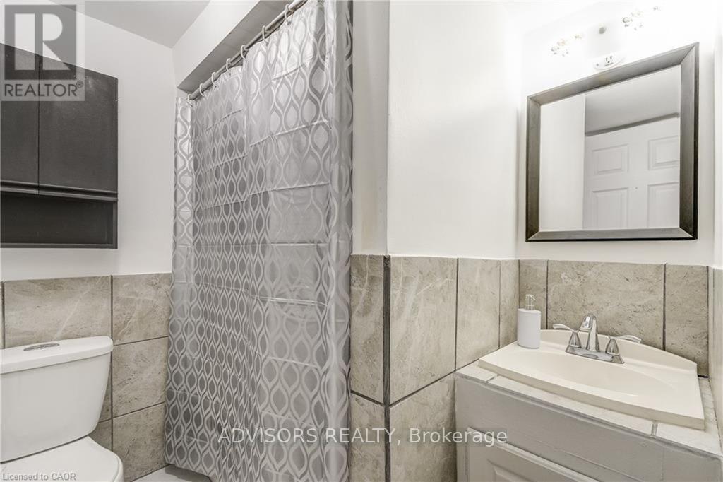 Basement - 1470 Fisher Avenue, Burlington, Ontario  L7P 2L8 - Photo 12 - W12705436