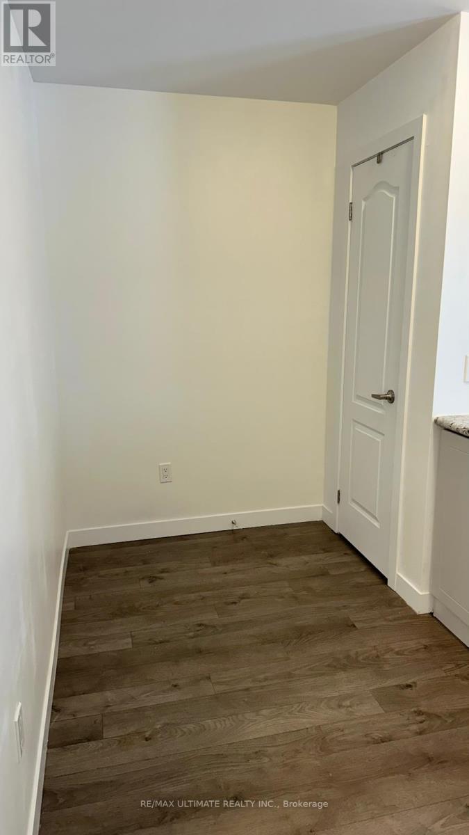 31 Denistoun Street, Welland, Ontario  L3C 0H6 - Photo 7 - X12705412