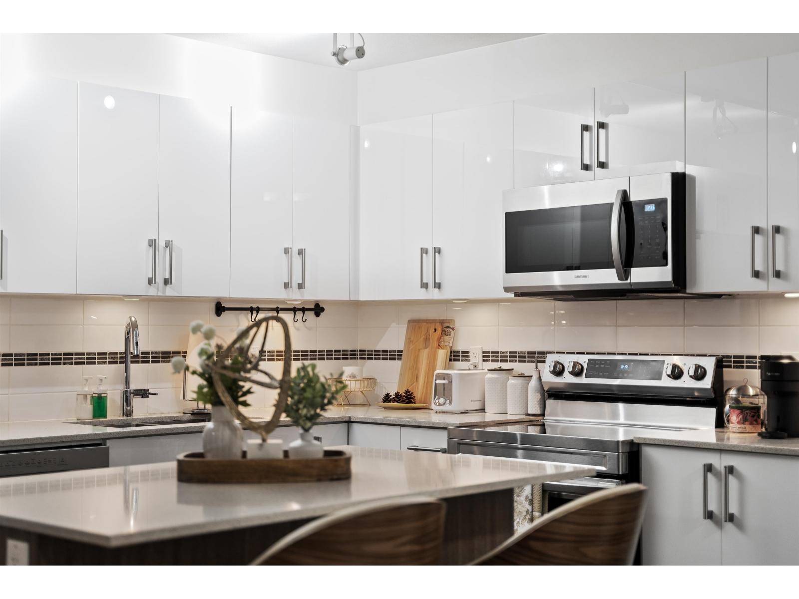 215 8733 160 Street, Surrey, British Columbia V4N 6P9 - Photo 23 - R3075535