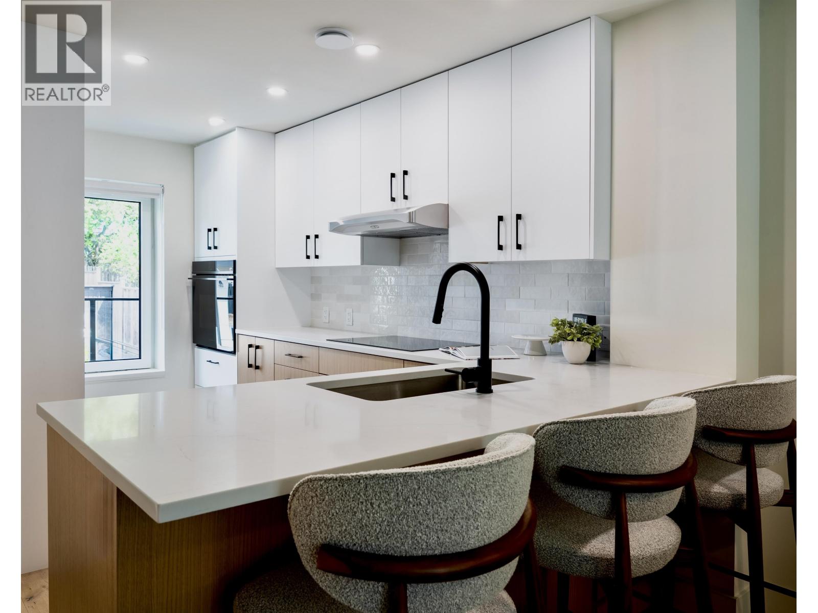 Th9 324 E Ridgeway Avenue, North Vancouver, British Columbia  V7L 3P8 - Photo 10 - R3080392