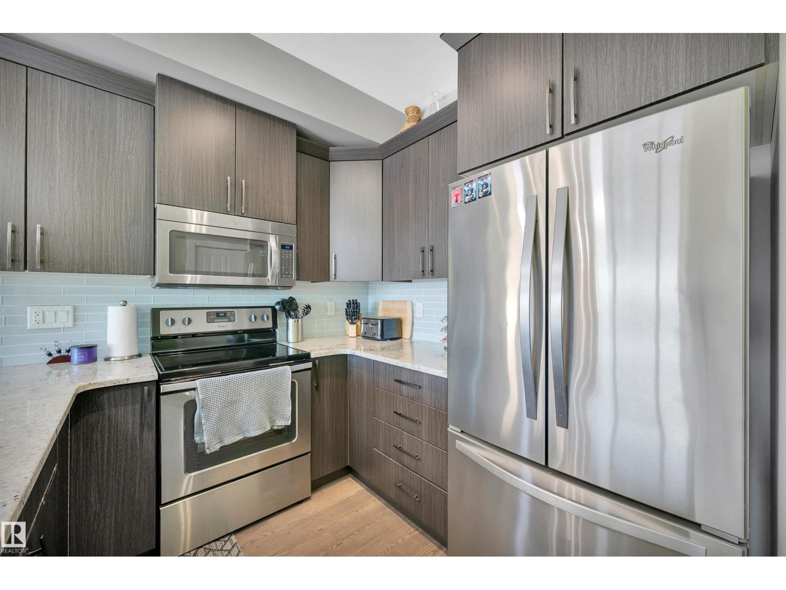 #403 5001 ETON BV, sherwood park, Alberta