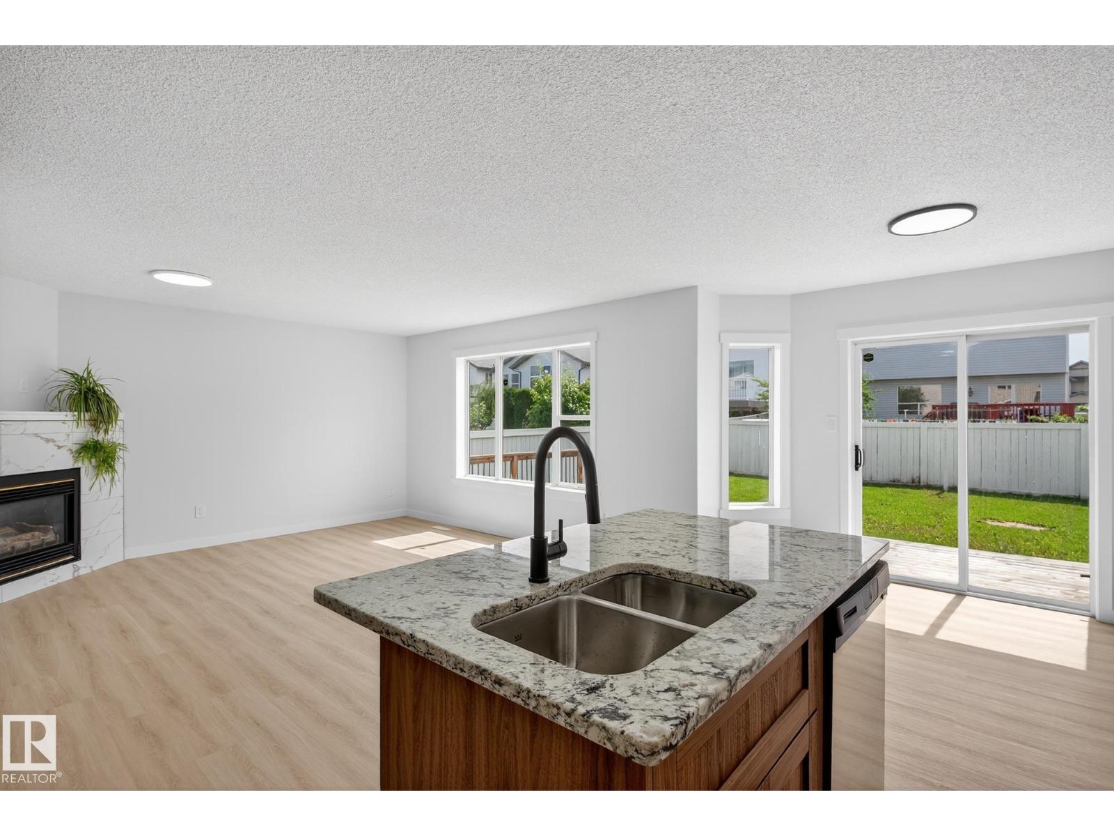 168 Ward Cr Nw, Edmonton, Alberta  T6T 1M6 - Photo 10 - E4470342