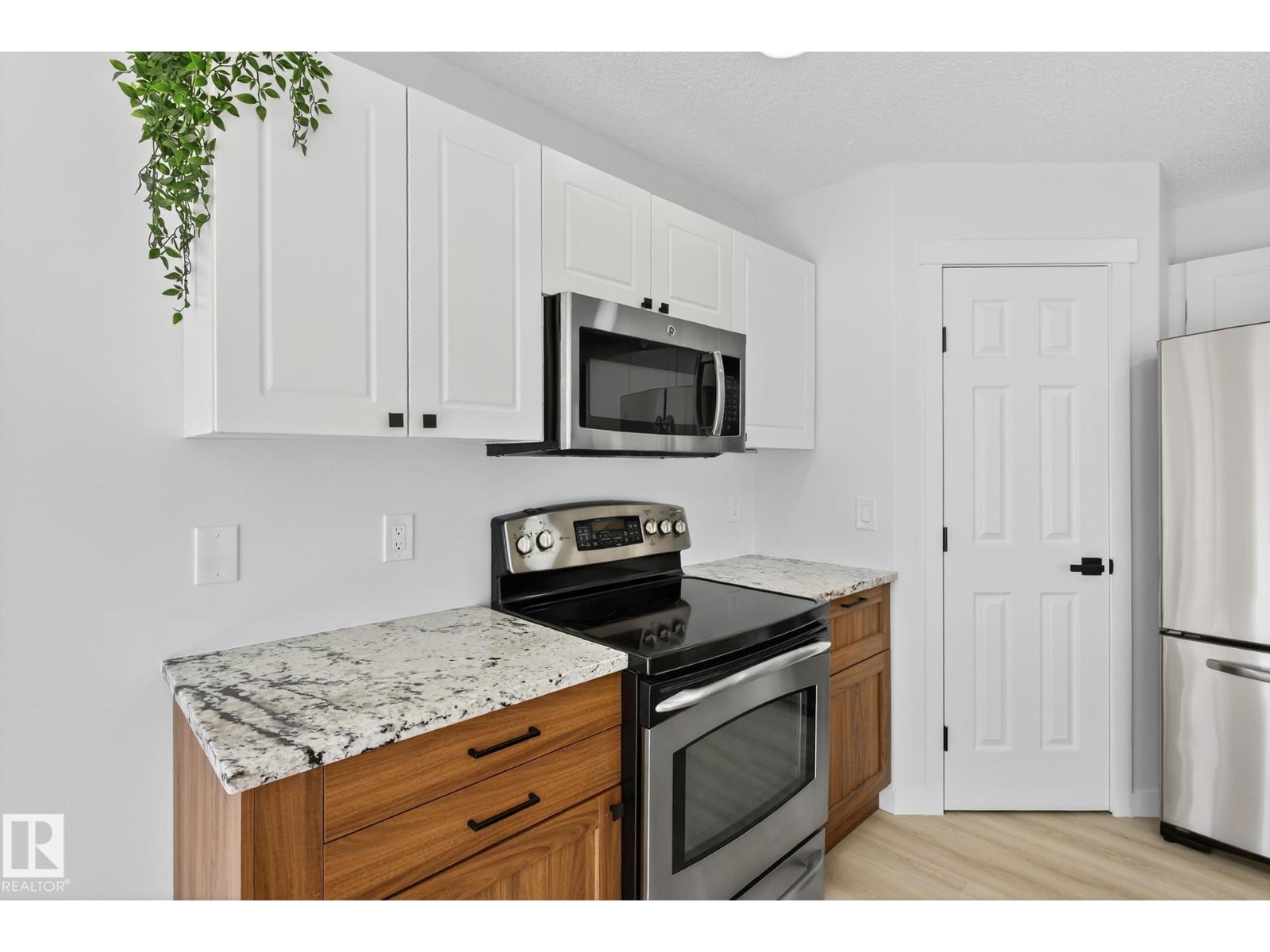 168 Ward Cr Nw, Edmonton, Alberta  T6T 1M6 - Photo 8 - E4470342