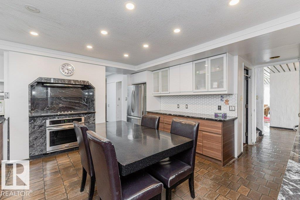 8638 Saskatchewan Dr Nw, Edmonton, Alberta  T6G 2A8 - Photo 22 - E4470343