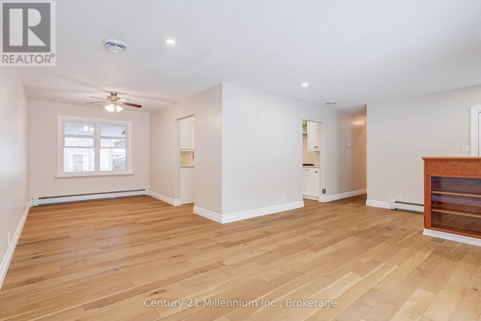 371 Hunter Street, South Bruce Peninsula, Ontario  N0H 2T0 - Photo 10 - X12703540