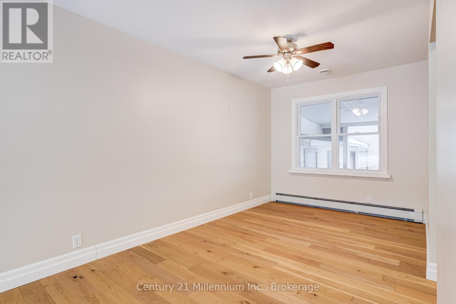 371 Hunter Street, South Bruce Peninsula, Ontario  N0H 2T0 - Photo 11 - X12703540